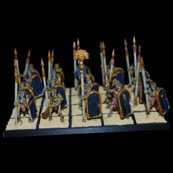 Lanciers Squelettiques Anciens